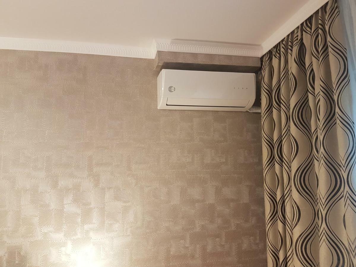 Casa Mirage Appartement Craiova Buitenkant foto