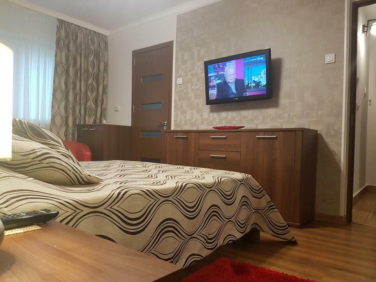 Casa Mirage Appartement Craiova Buitenkant foto